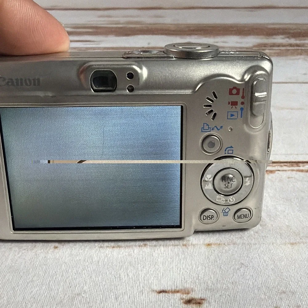 Canon PowerShot SD600 Digital ELPH 6MP Silver AS-IS Parts Repair No Display